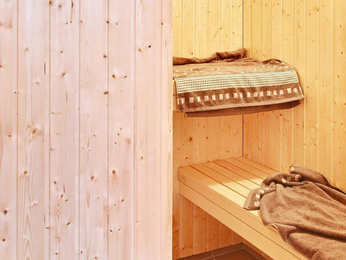 12 Person Holiday Home In Hasselberg Kappeln Exterior photo